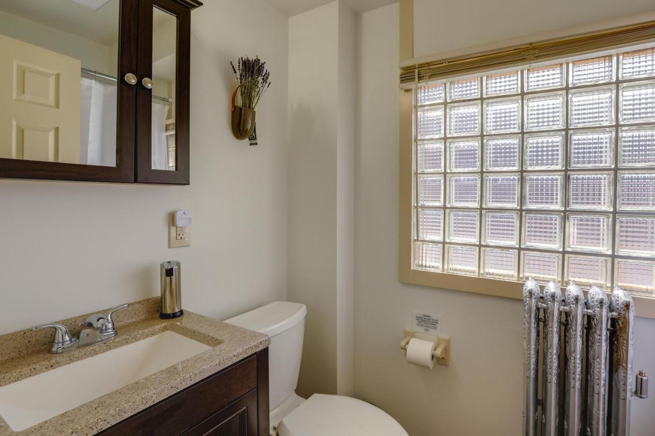 Apartment Darling Pennsylvania Vacation With Porch! Pottstown